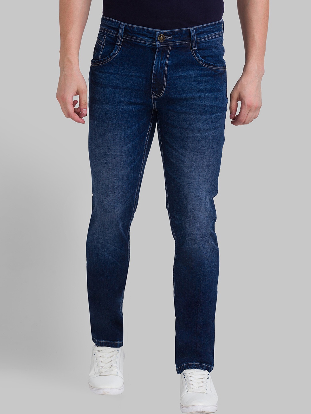 

Parx Men Blue Tapered Fit Light Fade Jeans