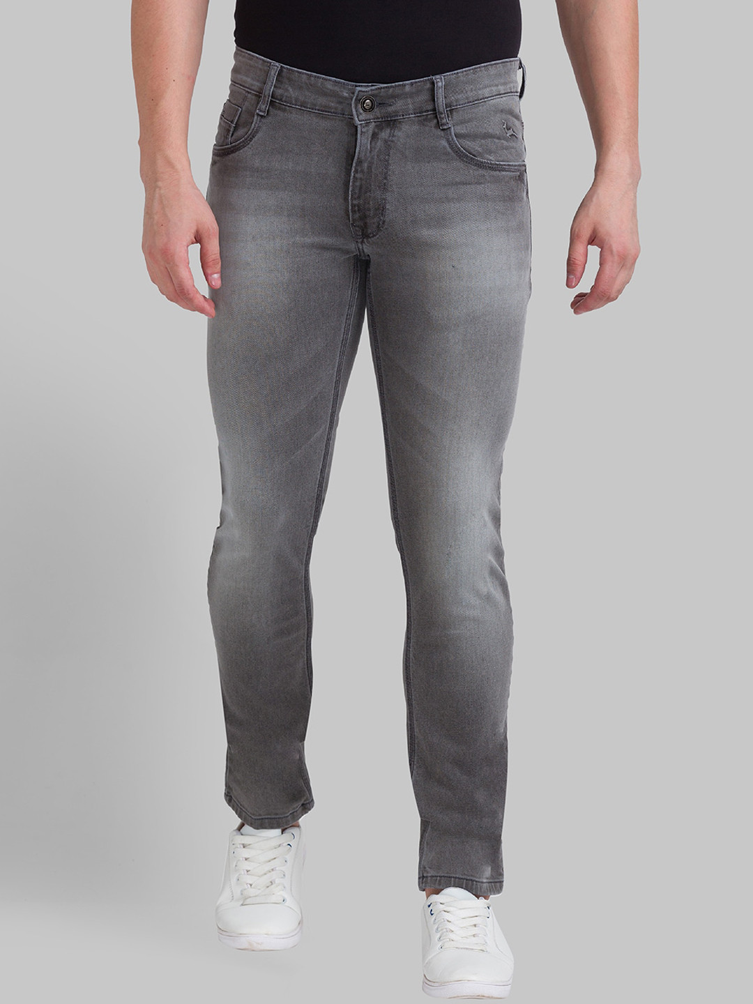 

Parx Men Black Tapered Fit Heavy Fade Jeans