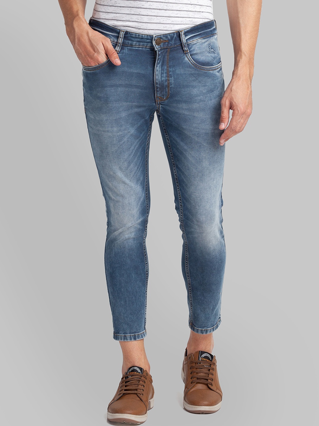 

Parx Men Blue Skinny Fit Heavy Fade Jeans