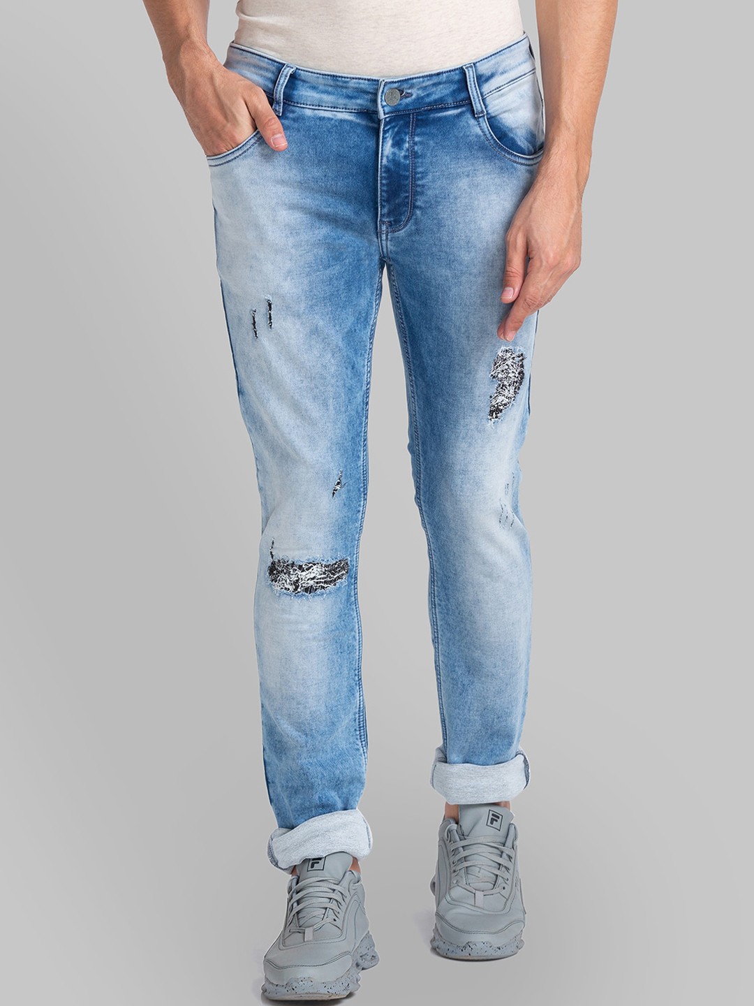 

Parx Men Dark Blue Tapered Fit Mildly Distressed Heavy Fade Jeans
