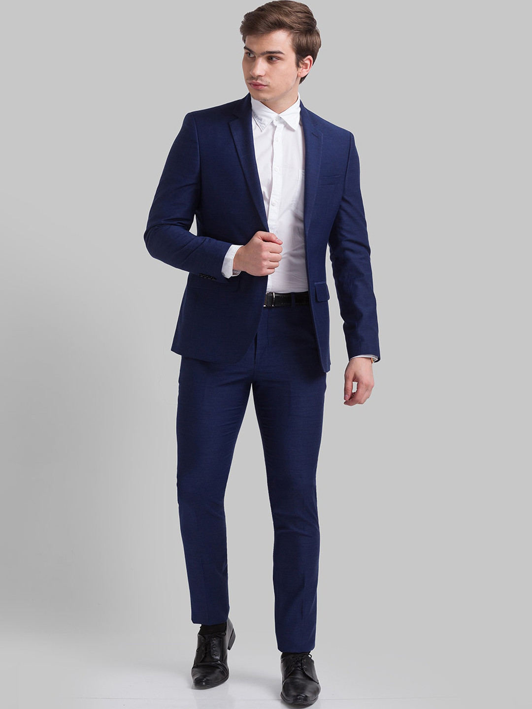 

Parx Men Blue Solid Pure Cotton Formal Suit