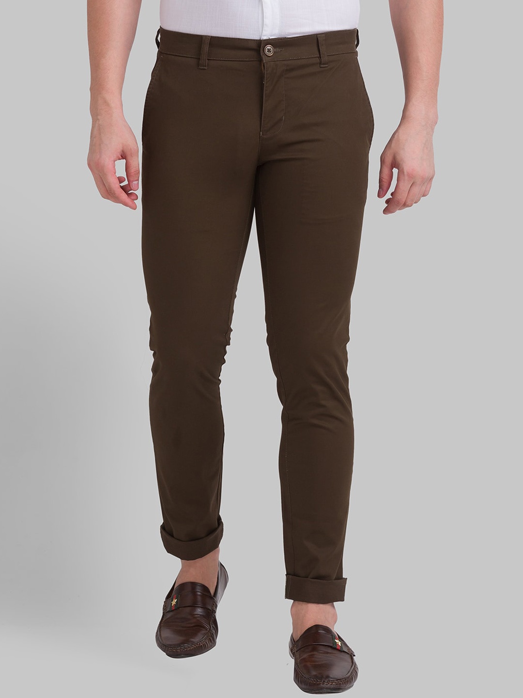 

Parx Men Brown Cotton Solid Tapered Fit Trousers