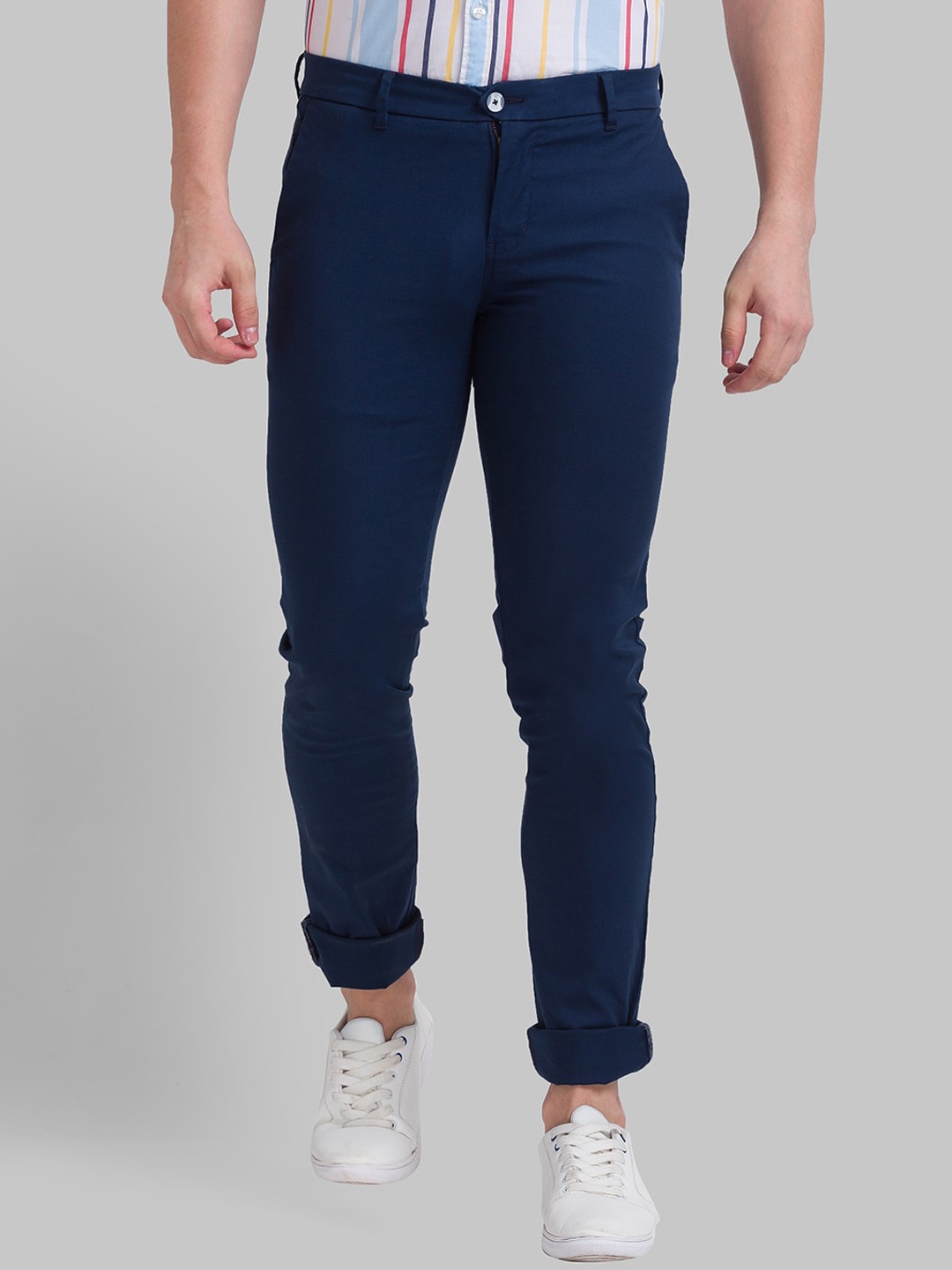 

Parx Men Blue Slim Fit Solid Cotton Trousers