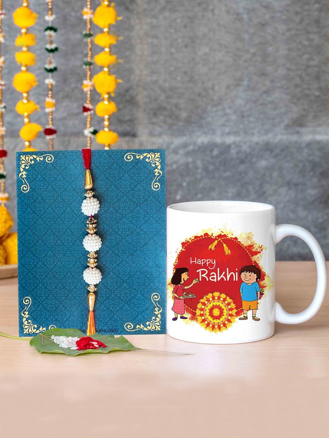 

TIED RIBBONS Rakhi Gift Pack, Multi