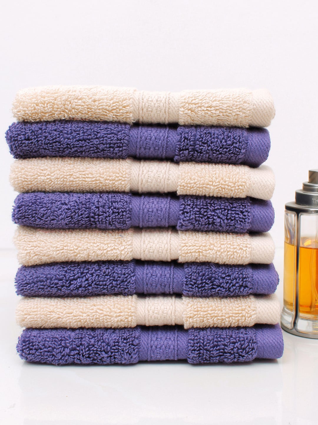 

AVI Living Set Of 8 Navy Blue & Beige Solid 550 GSM Face Towels