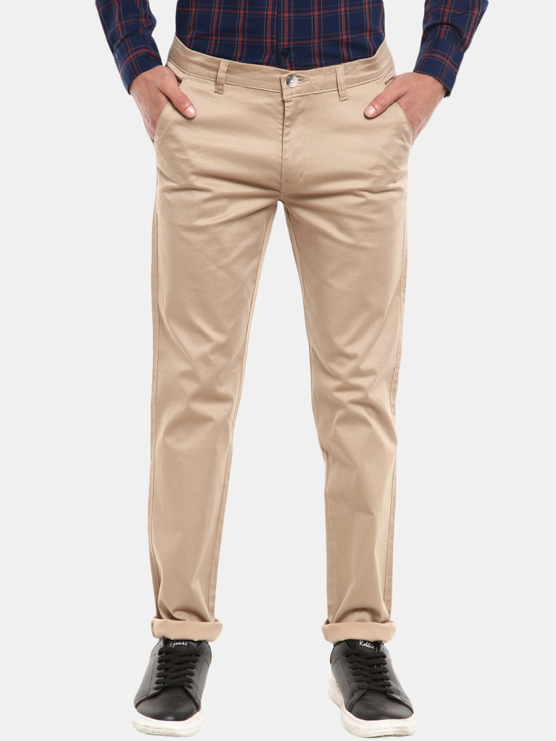 

V-Mart Men Khaki Classic Slim Fit Trousers