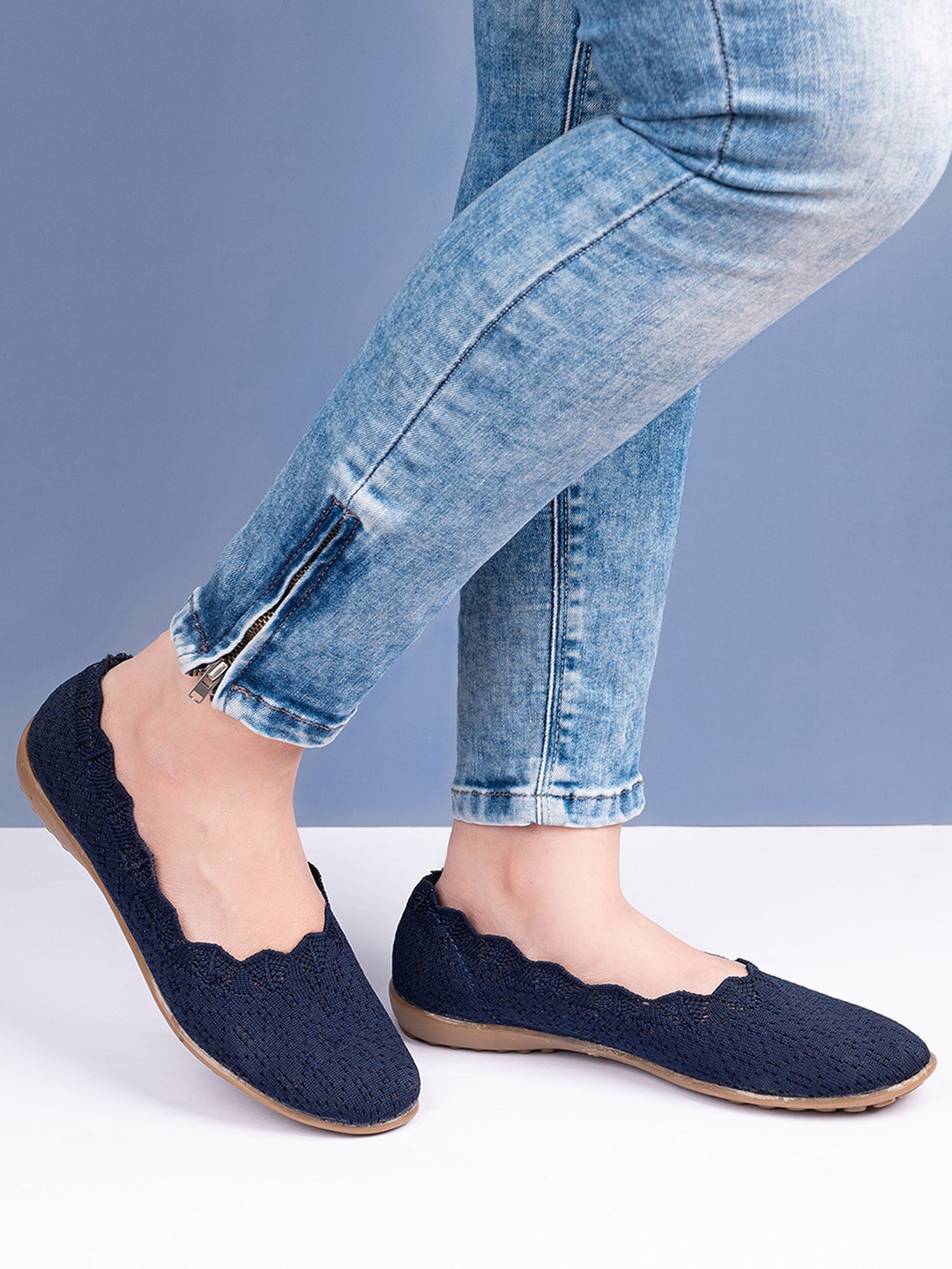 

FOOTONS Women Navy Blue Woven Design Flats