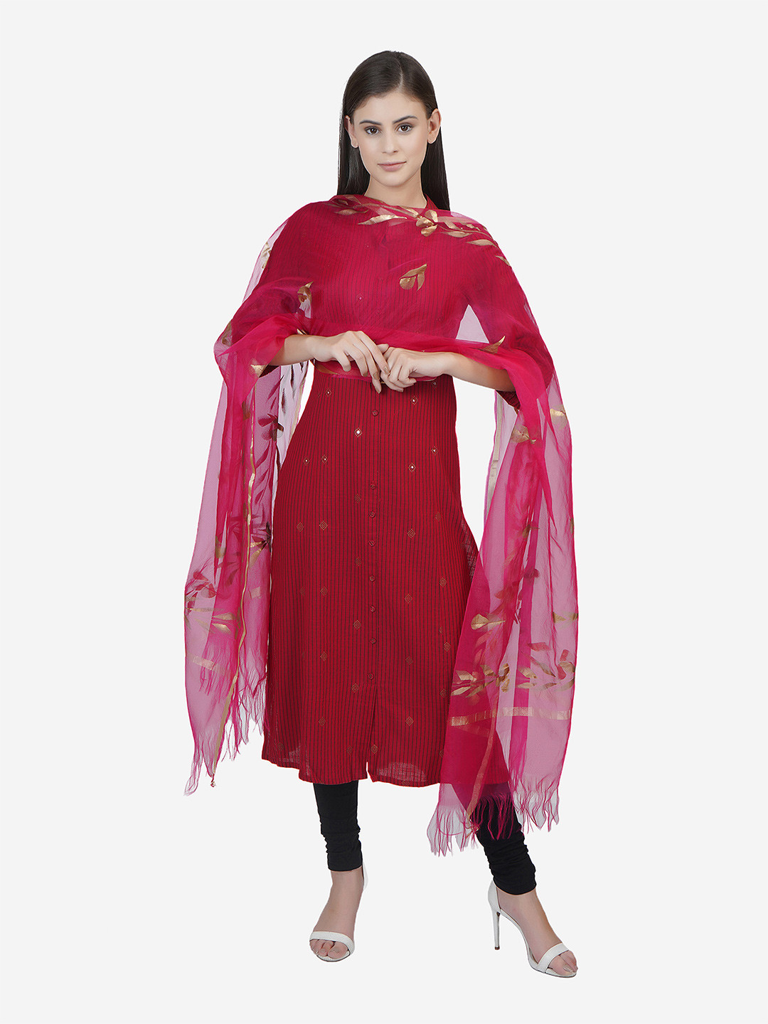 

La Vastraa Pink & Gold-Toned Dyed Cotton Silk Dupatta