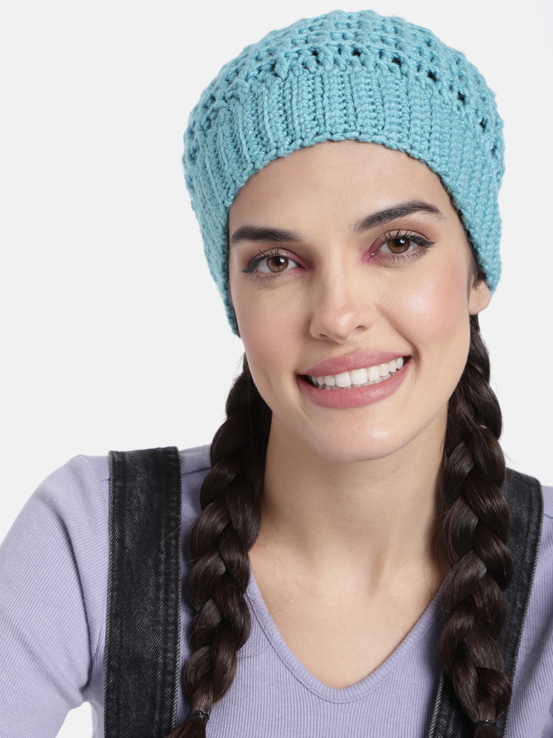 

Magic Needles Women Blue Checked Crochet Beanie