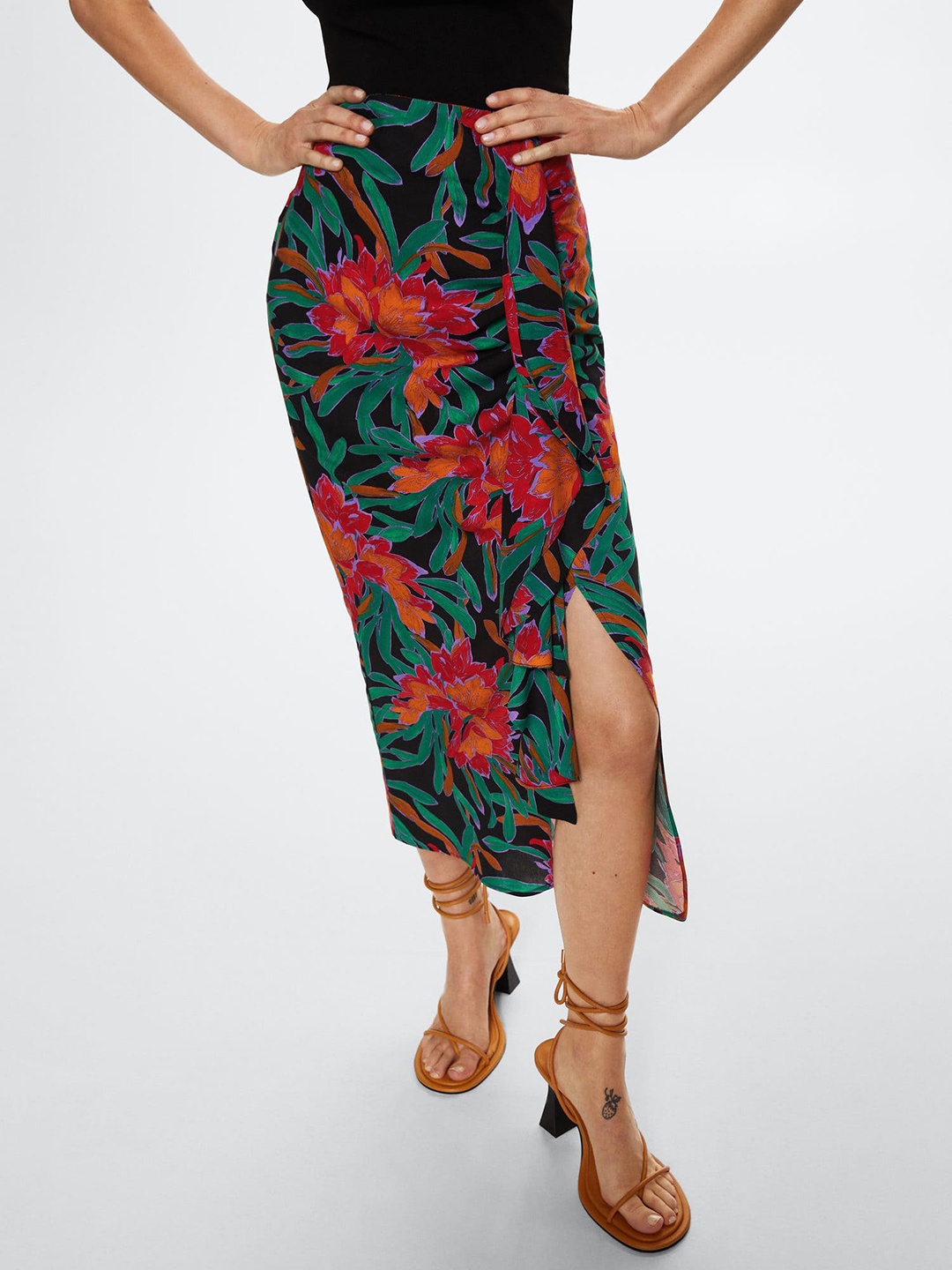 

MANGO Black & Green Floral Print Midi Skirt