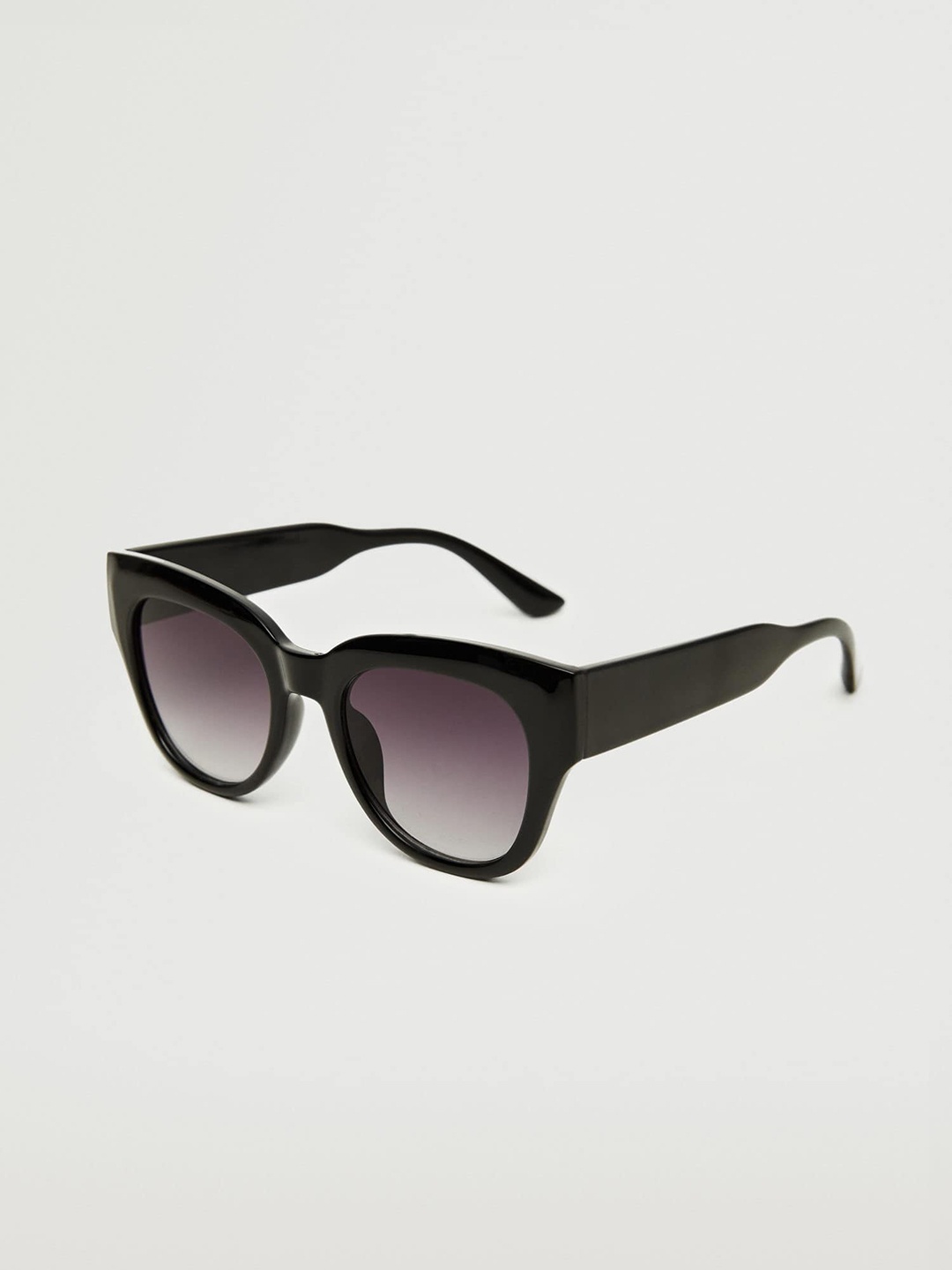 

MANGO Women Sustainable Cateye Sunglasses with UV Protected Lens 37000782, Purple