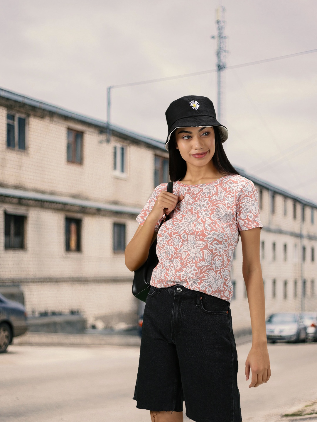 

MANGO Women Peach-Coloured & Off White Floral Printed Pure Cotton T-shirt