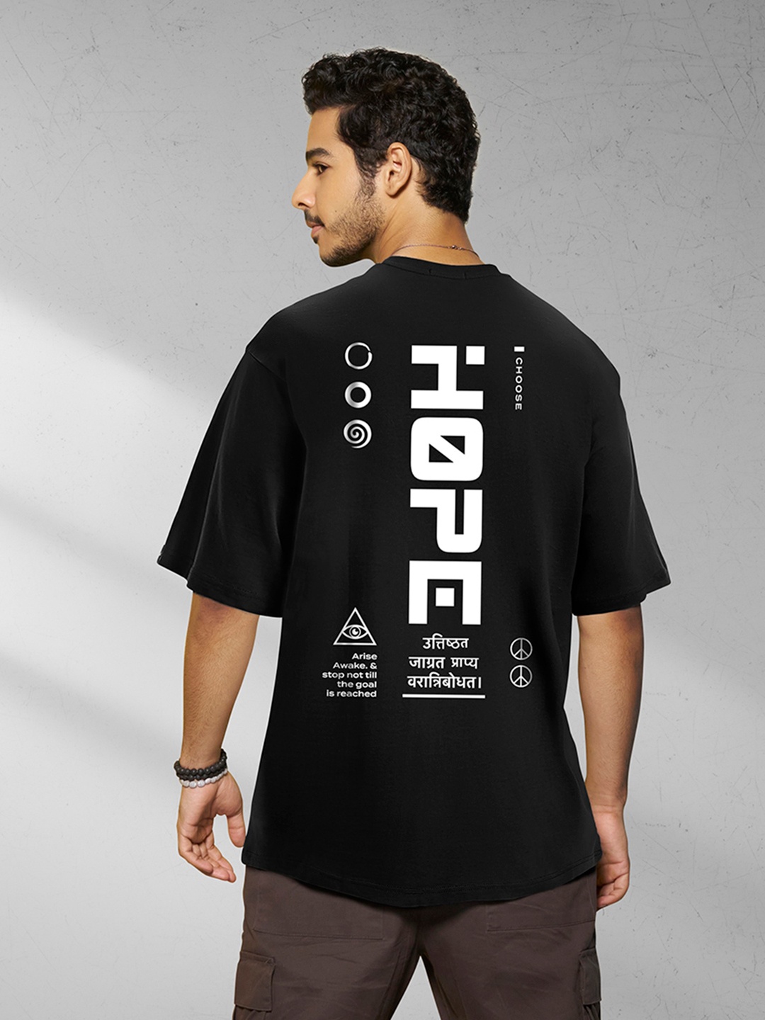 

Bewakoof Hope Street Typography Oversized T-shirt, Black