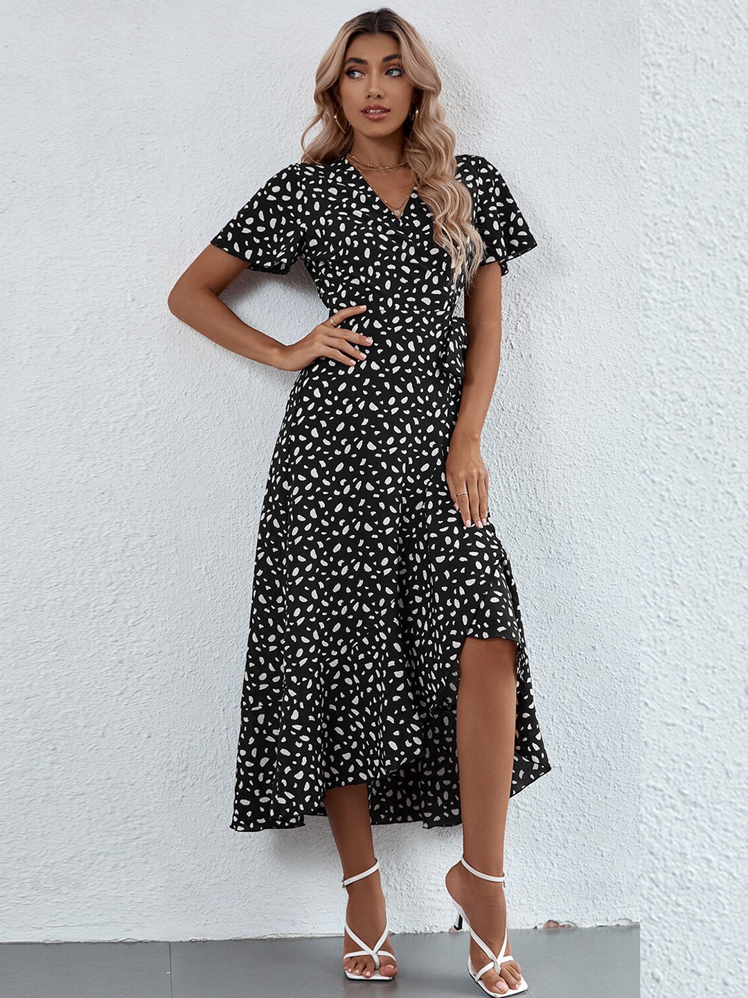 

BoStreet Black & White Printed Maxi Wrap Dress