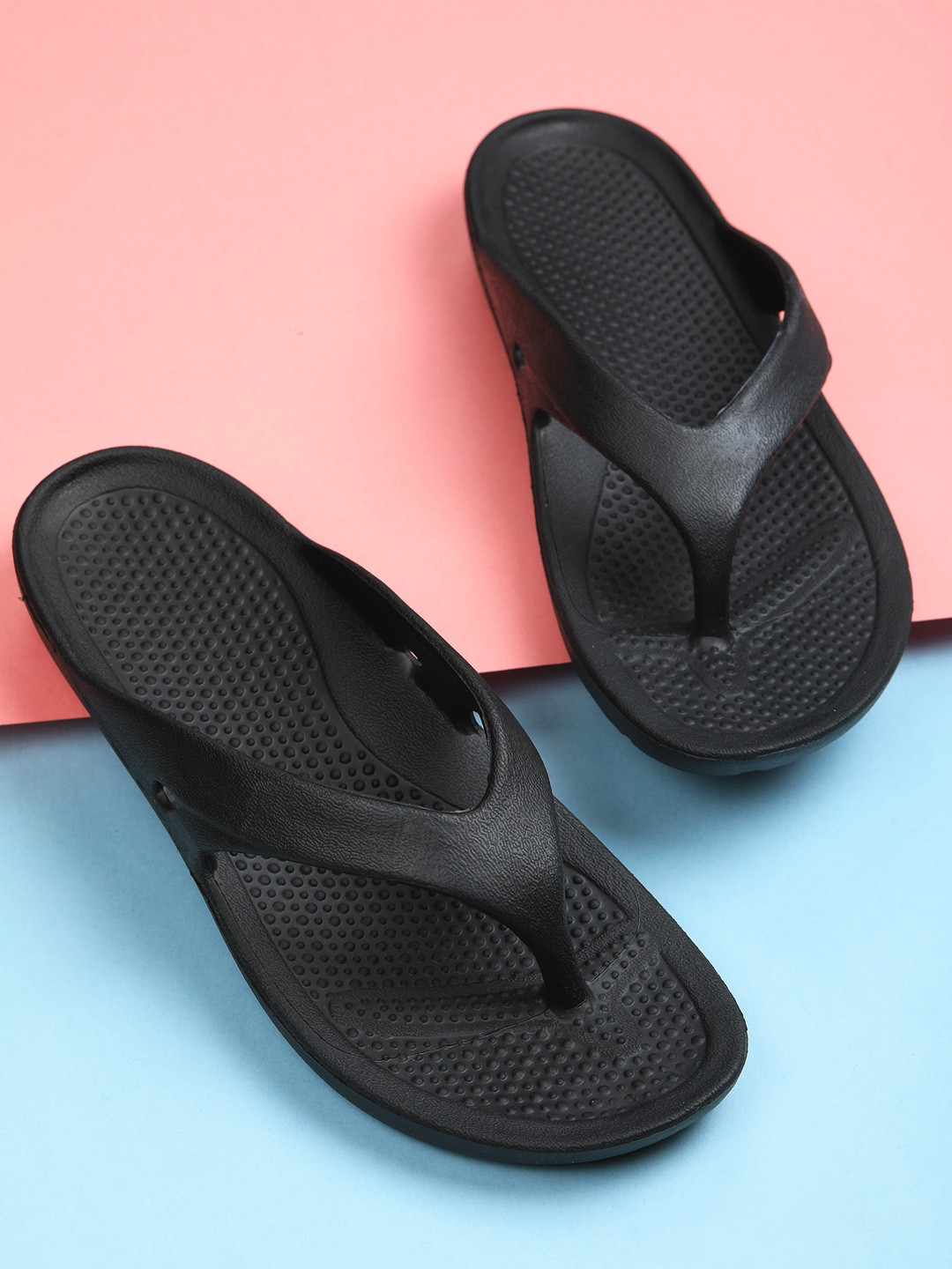 

BOOTCO Women Black Light Weight Flat Bathroom Slipper
