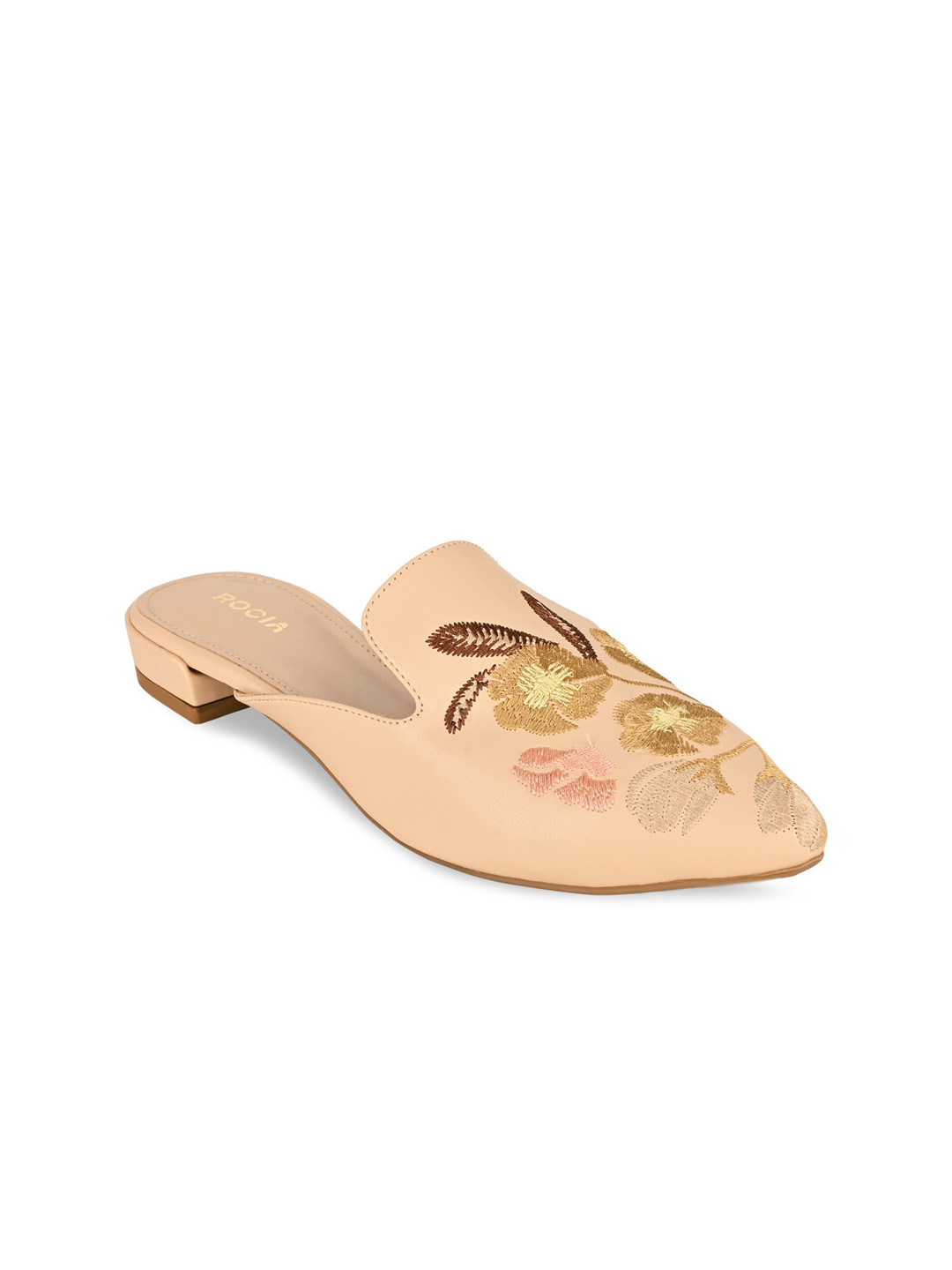 

Rocia Women Beige Flats