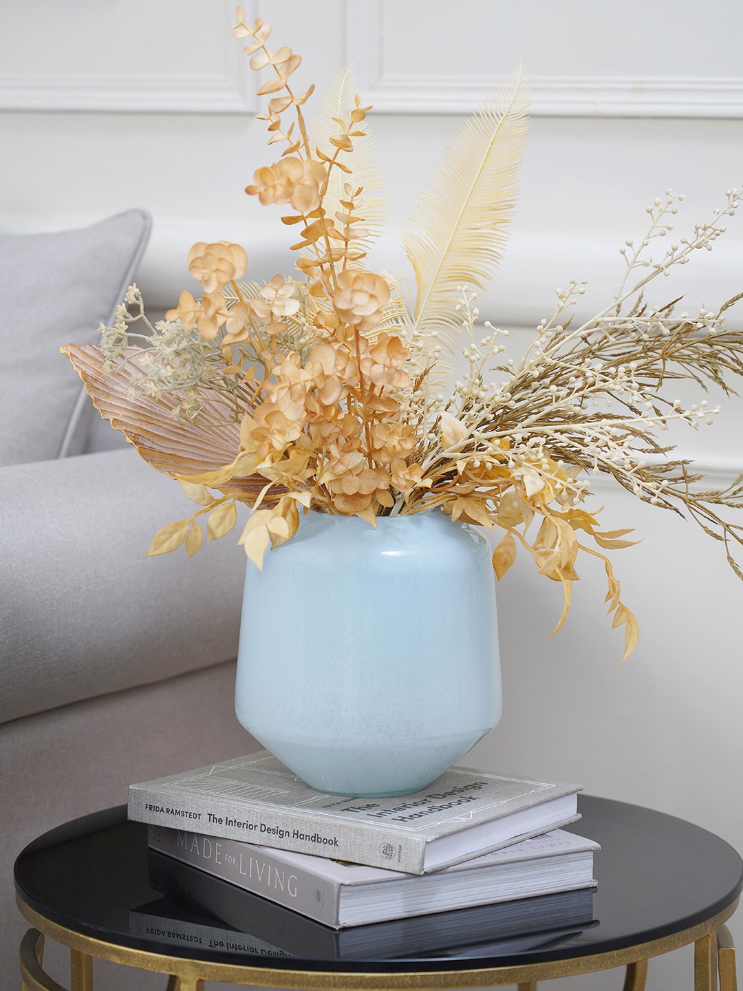 

Pure Home and Living Blue Solid Flower Vase