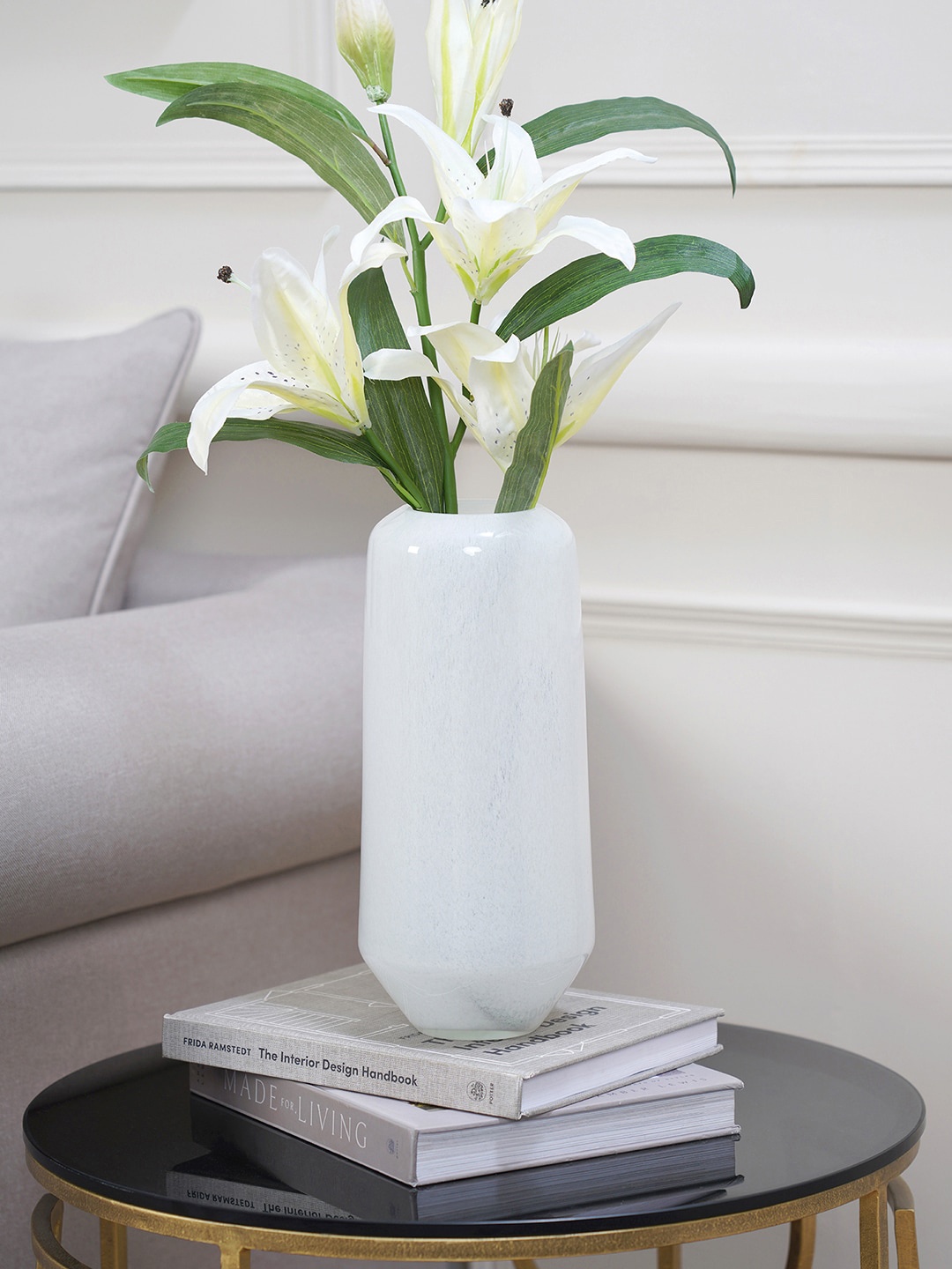 

Pure Home and Living White Solid Flower Vase