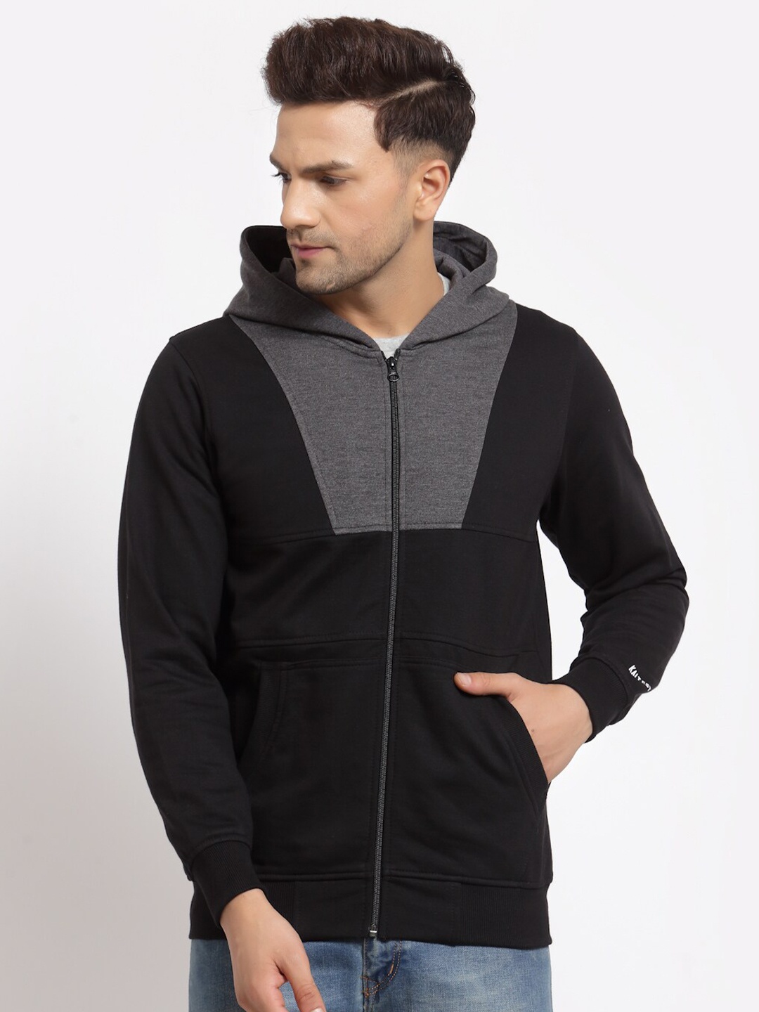 

Kalt Men Black Zipper Fleece Colour Block Sweatshirt