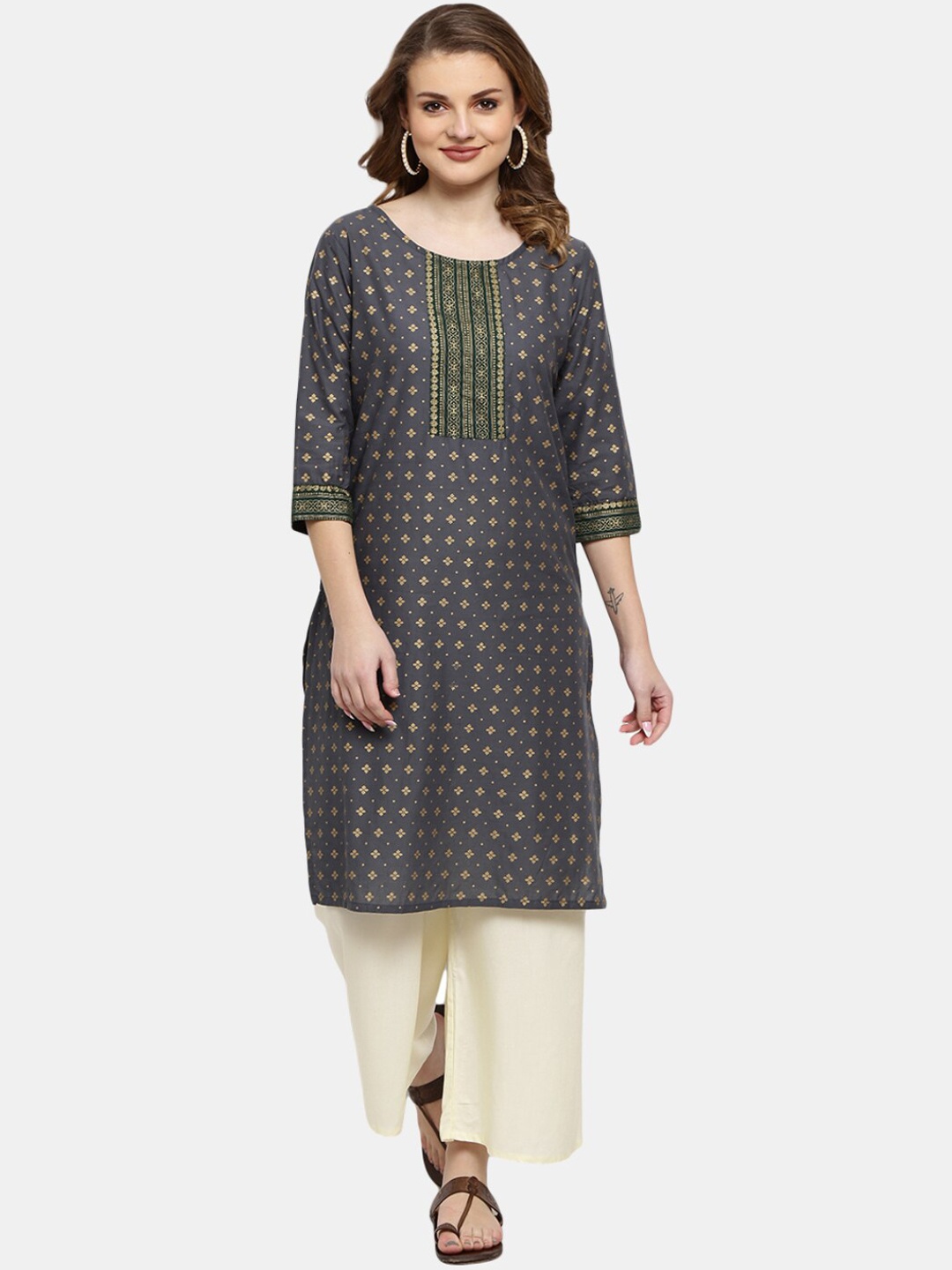 

Desi Mix Women Grey Floral Printed Kurta