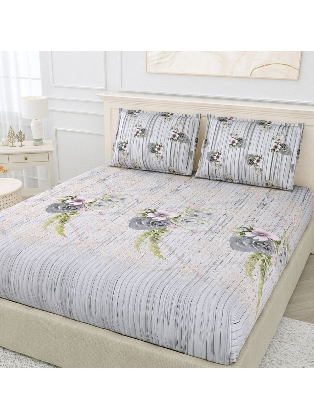 

haus & kinder Grey 186 TC Floral Print Bedsheets King Size Bedsheet