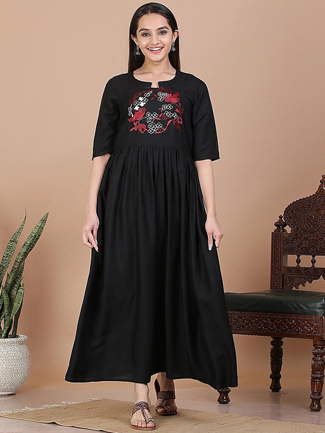 

Rustorange Women Black Floral Rayon Maxi Dress