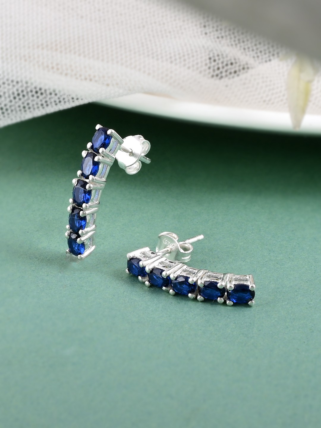 

Studio Voylla 925 Sterling Silver Contemporary Studs Earrings
