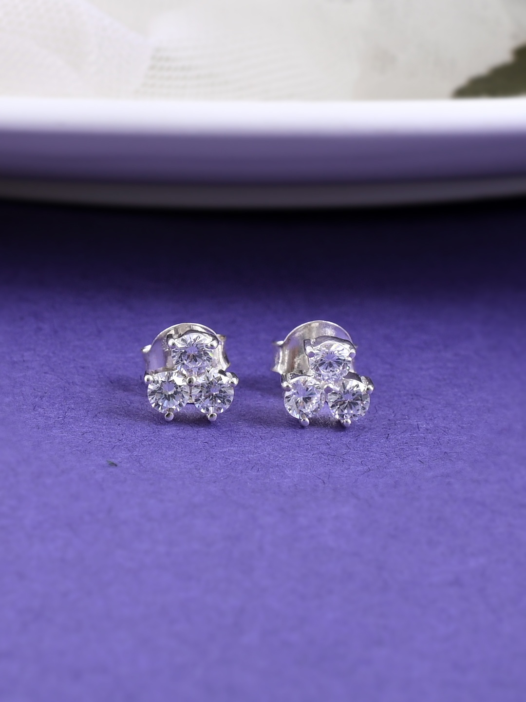

Studio Voylla 925 Sterling Silver Contemporary Studs Earrings