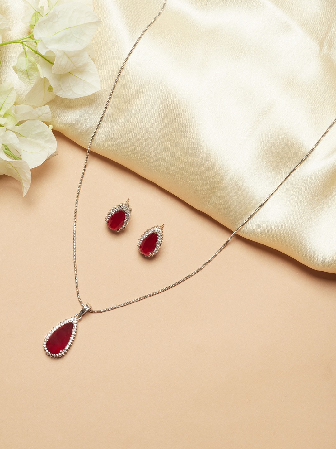 

Voylla Silver-Toned & Red Stone Studded Jewellery Set