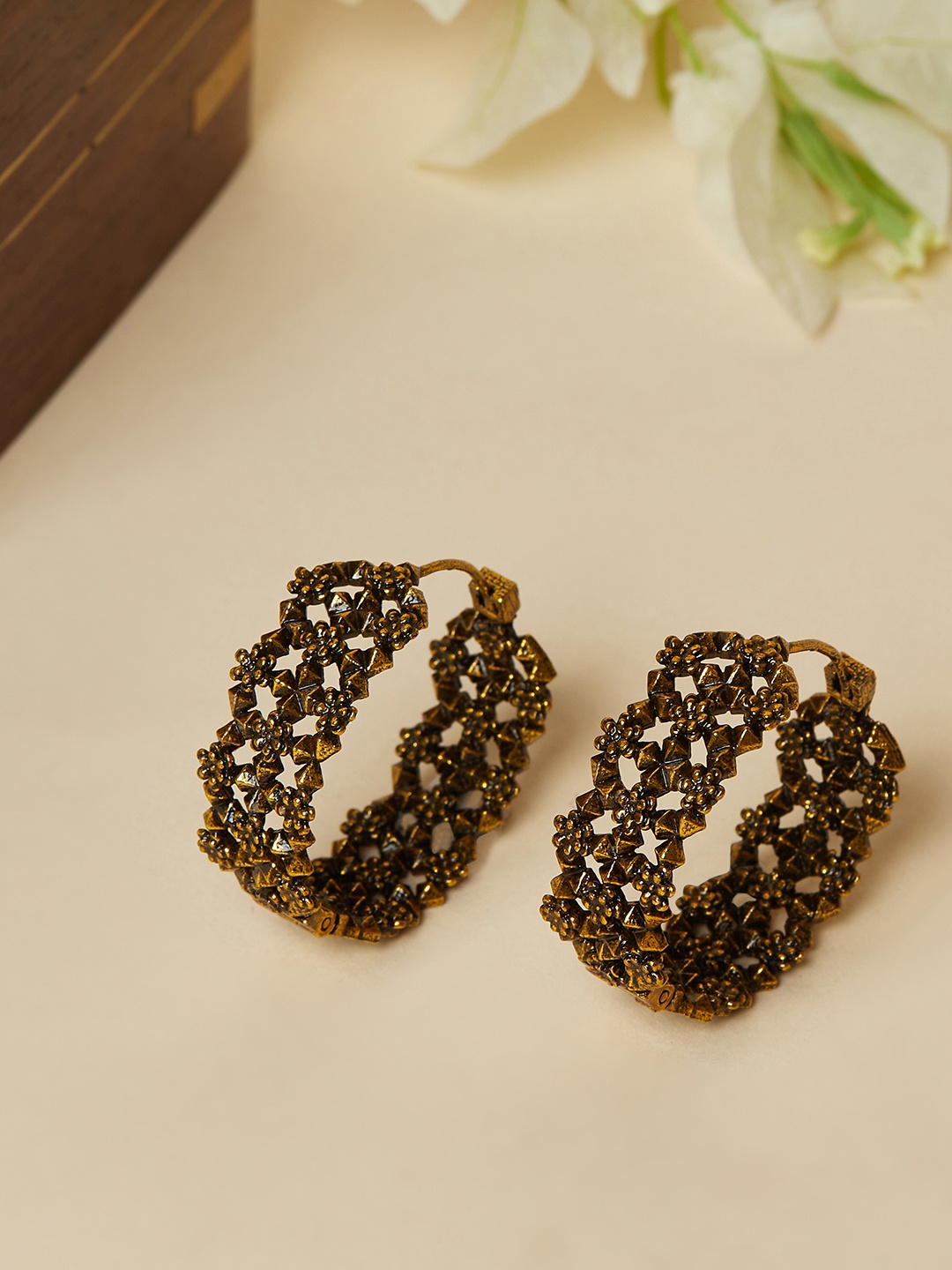 

Voylla Gold-Toned Contemporary Studs Earrings