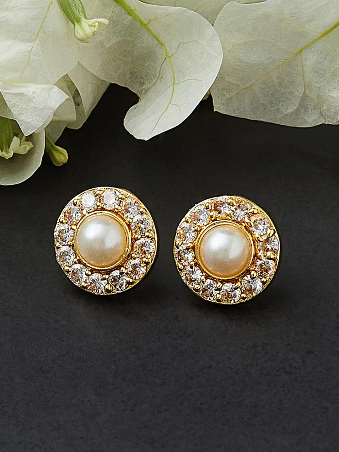 

Voylla Gold-Toned Contemporary Studs Earrings