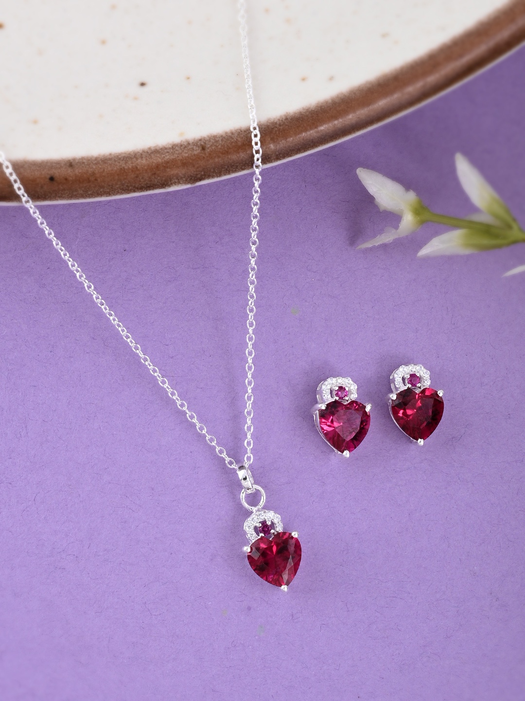 

Studio Voylla Red 925 Sterling Silver Stone-Studded Pendant Chain Set