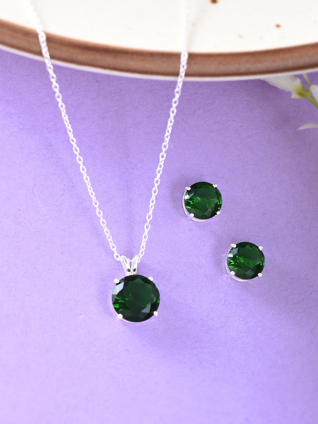 

Studio Voylla Green 925 Sterling Silver Pendant Set