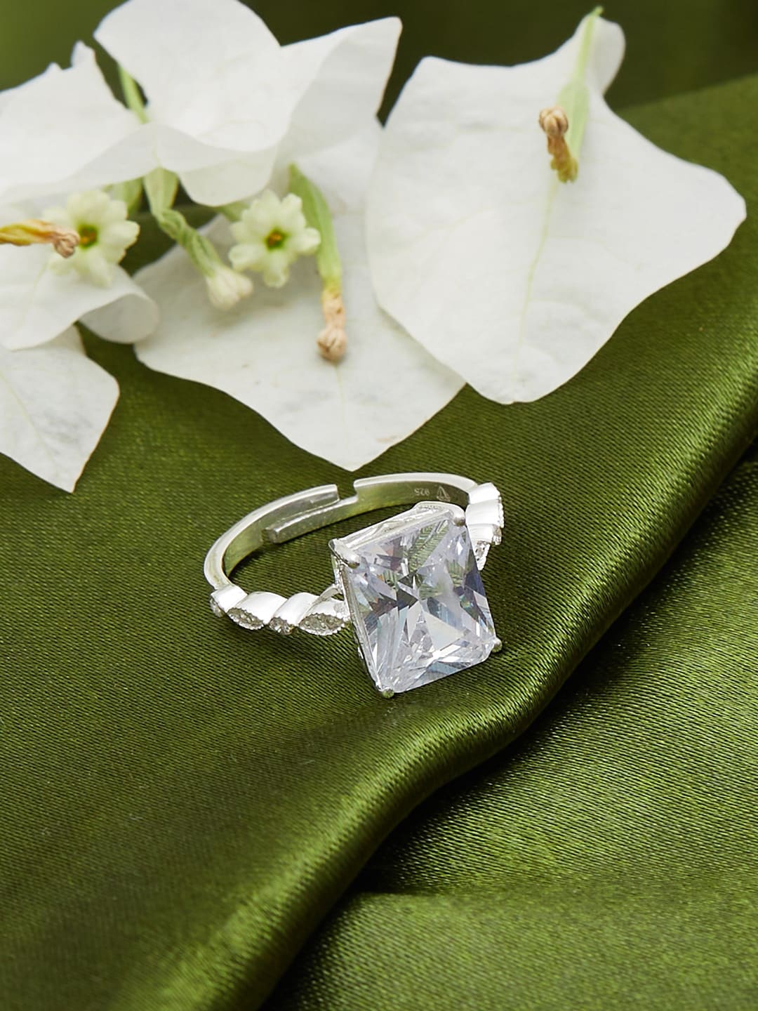 

Studio Voylla Sterling Silver Statement Finger Ring