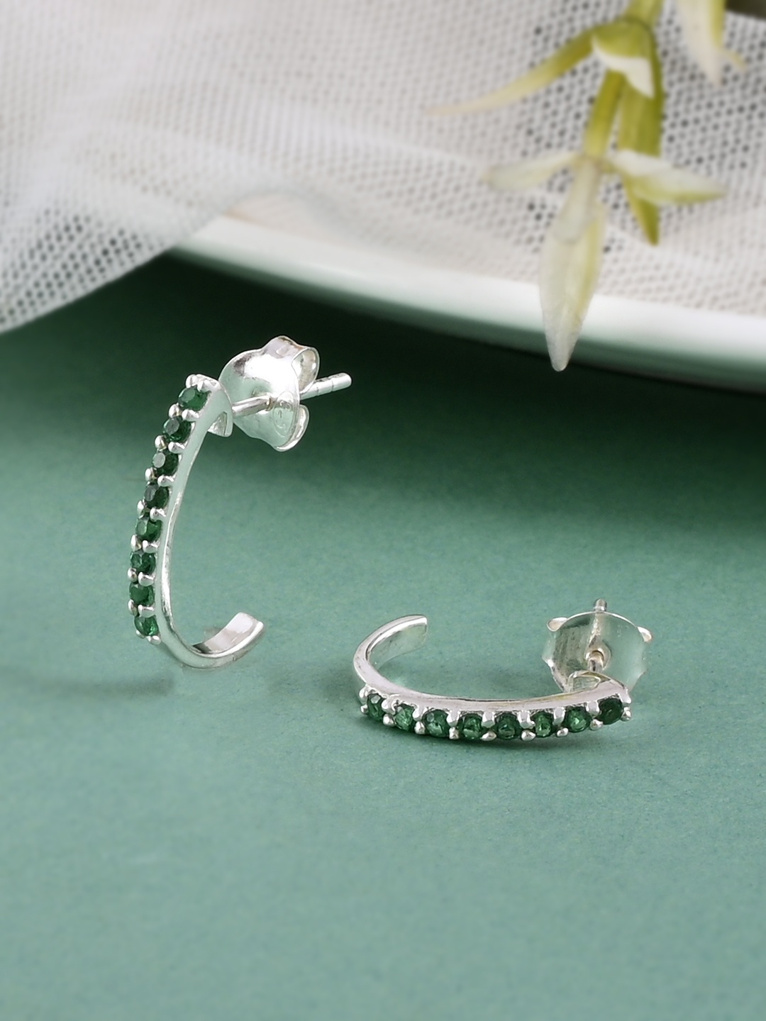 

Studio Voylla 925 Sterling Silver Green Contemporary Studs Earrings