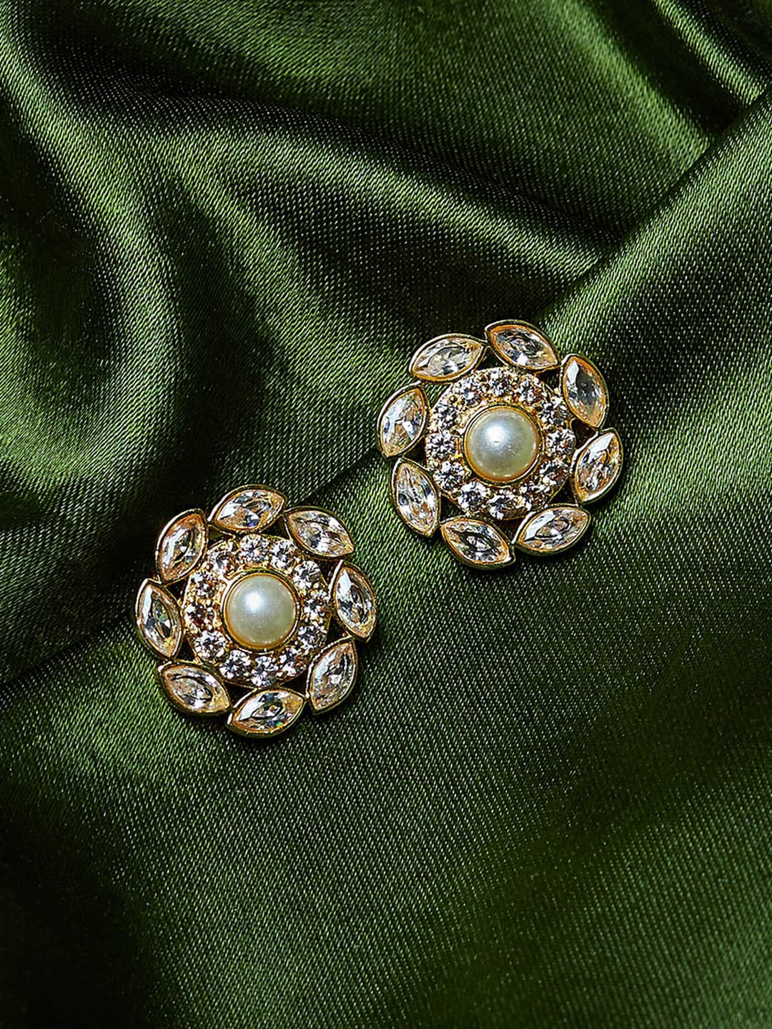 

Voylla Womens Gold-Toned Contemporary Studs Earrings