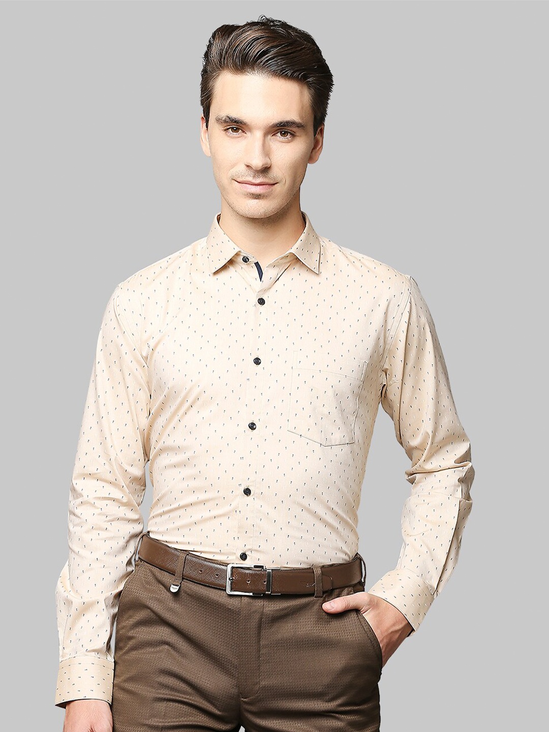 

Park Avenue Men Beige Slim Fit Printed Formal Shirt