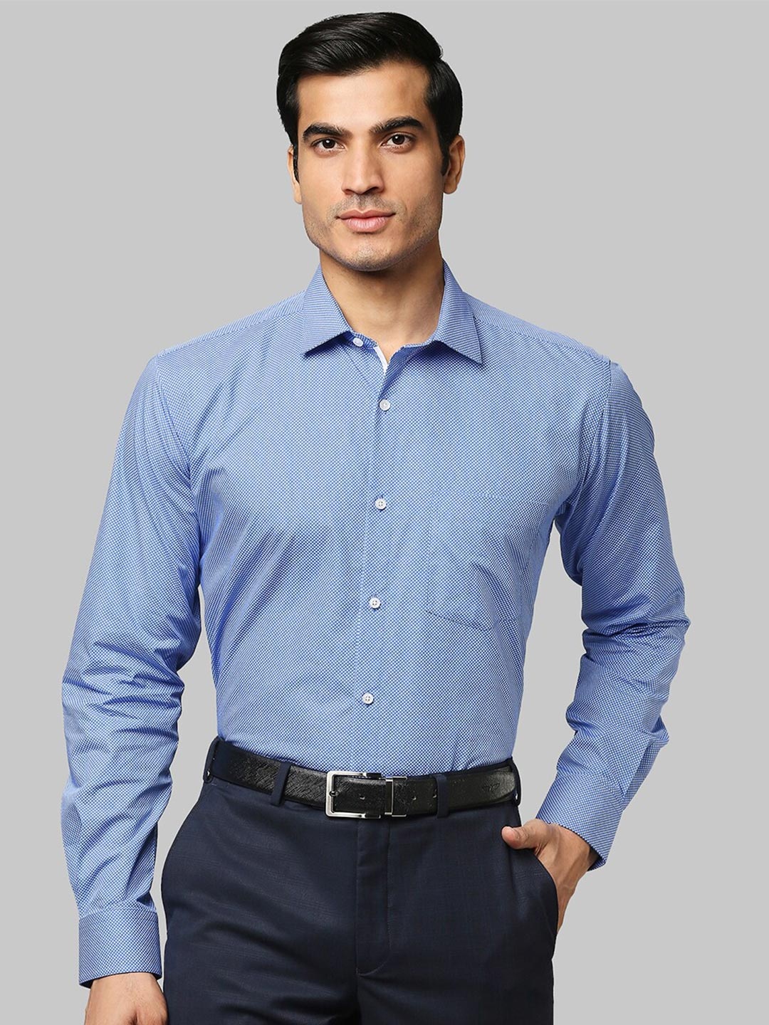 

Park Avenue Men Blue Slim Fit Printed Cotton Formal Shirt