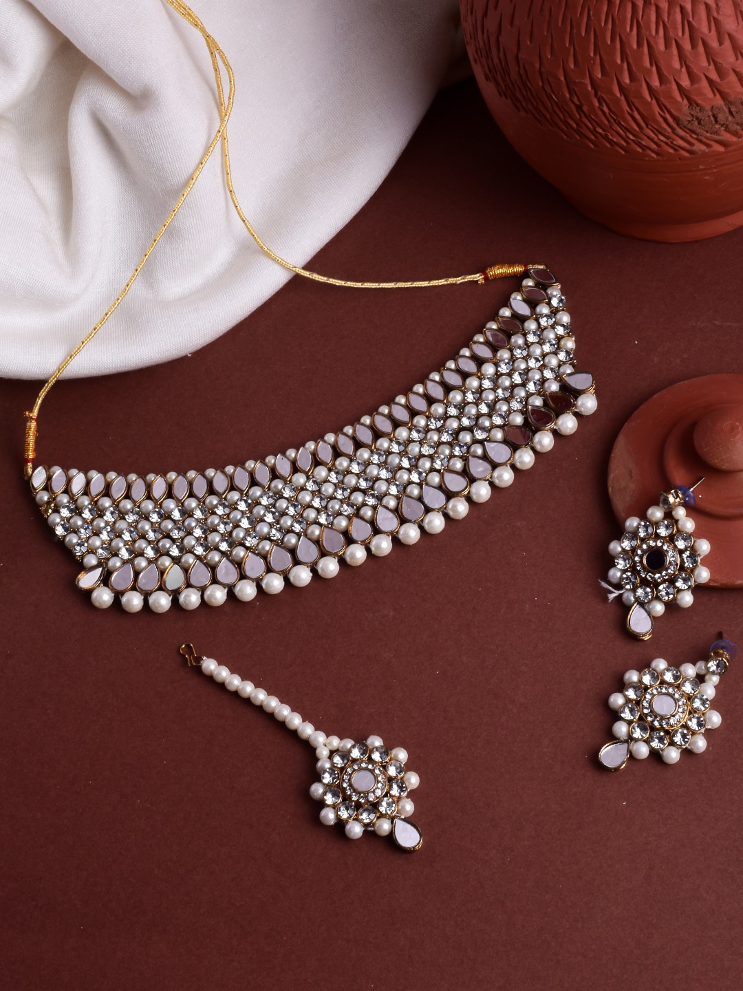 

STEORRA JEWELS Gold-Plated Gold-Toned White Stone Studded Jewellery Set