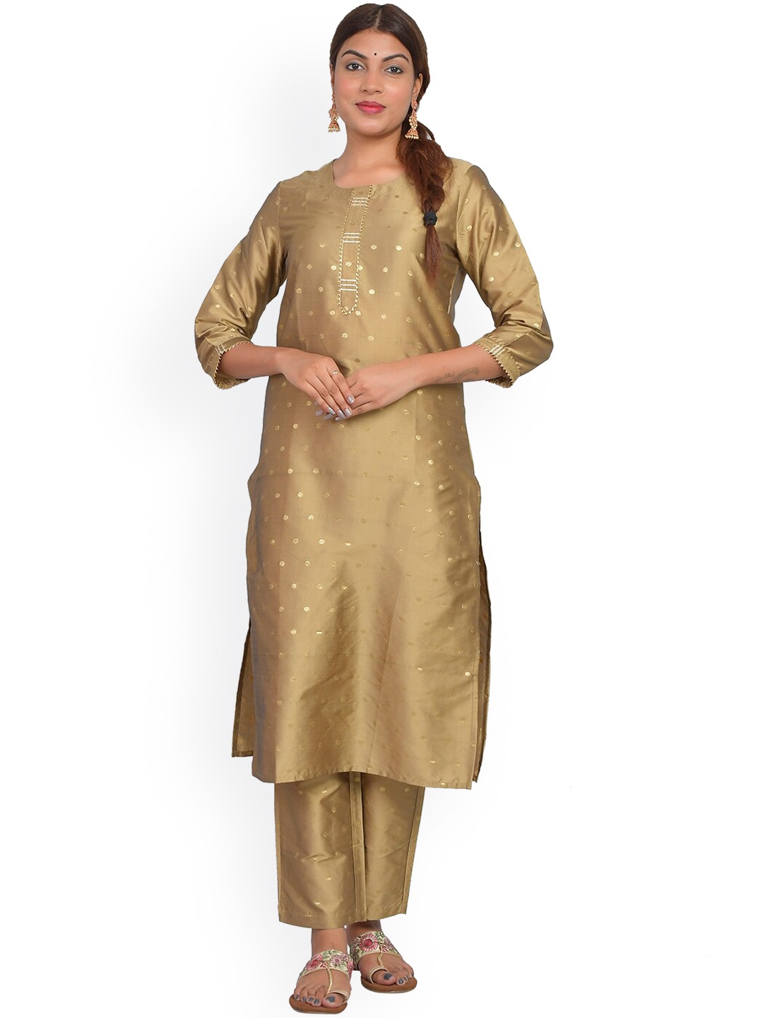 

Riara Women Gold-Toned Gotta Patti Kurta with Trousers