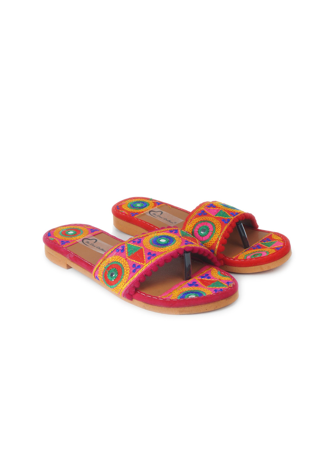 

The Desi Dulhan Women Red Embellished Leather Ethnic Bows Flats