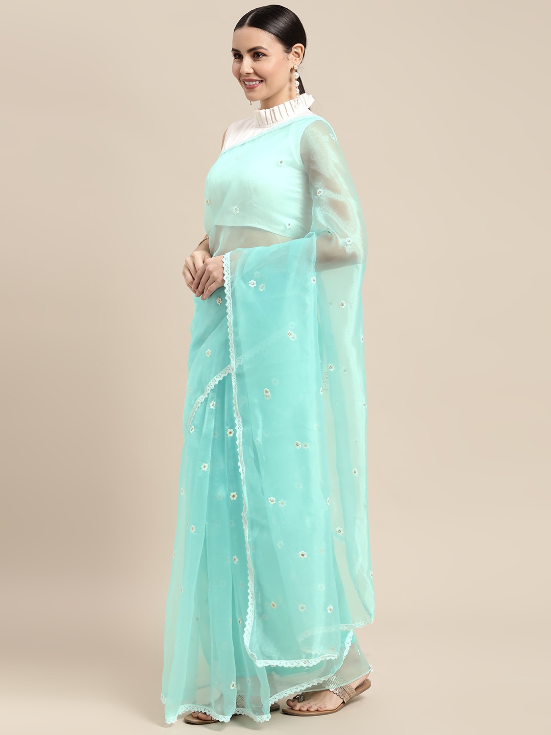 

VASTRANAND Sky Blue Floral Embroidered Organza Saree