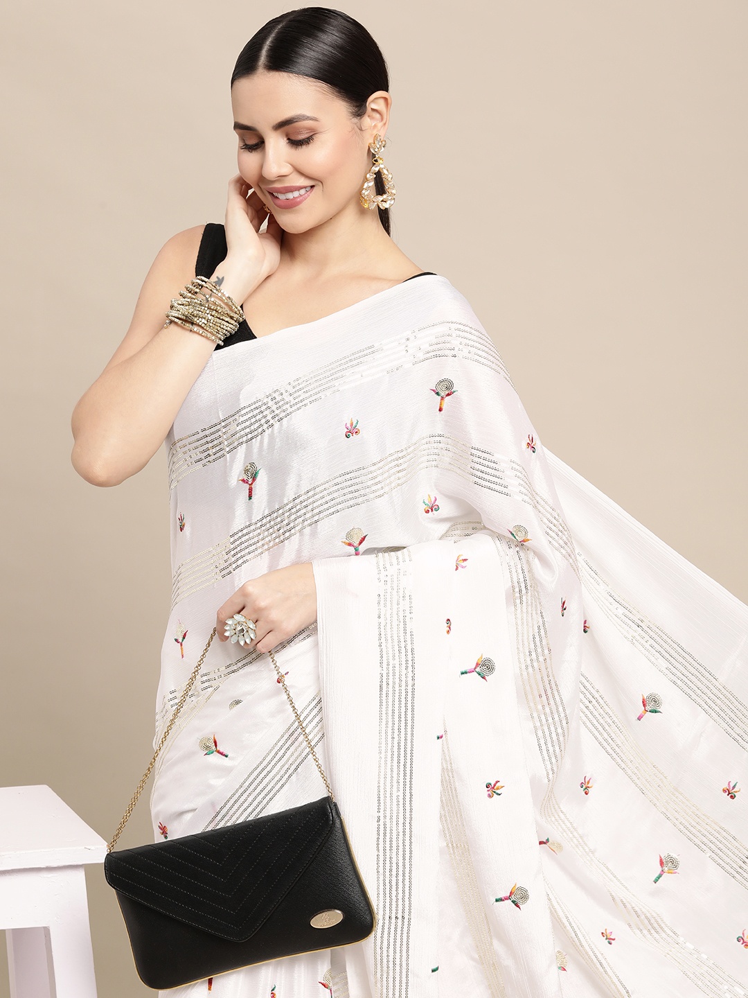 

VASTRANAND White Poly Georgette Sequinned Saree