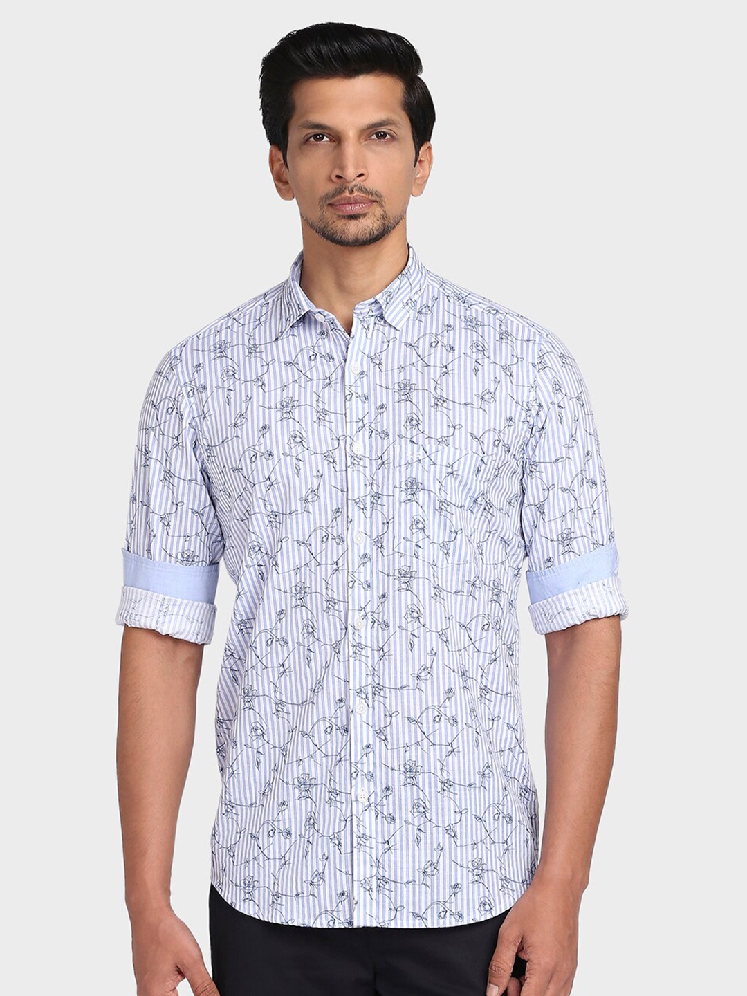 

ColorPlus Men Blue Tailored Fit Floral Printed Cotton Casual Shirt