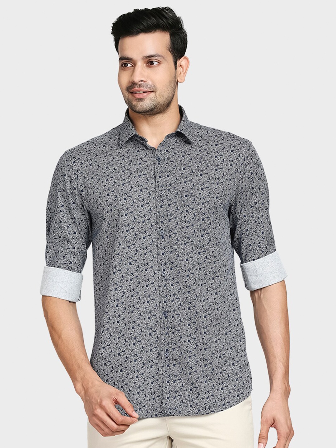 

ColorPlus Men Blue Tailored Fit Floral Printed Cotton Casual Shirt