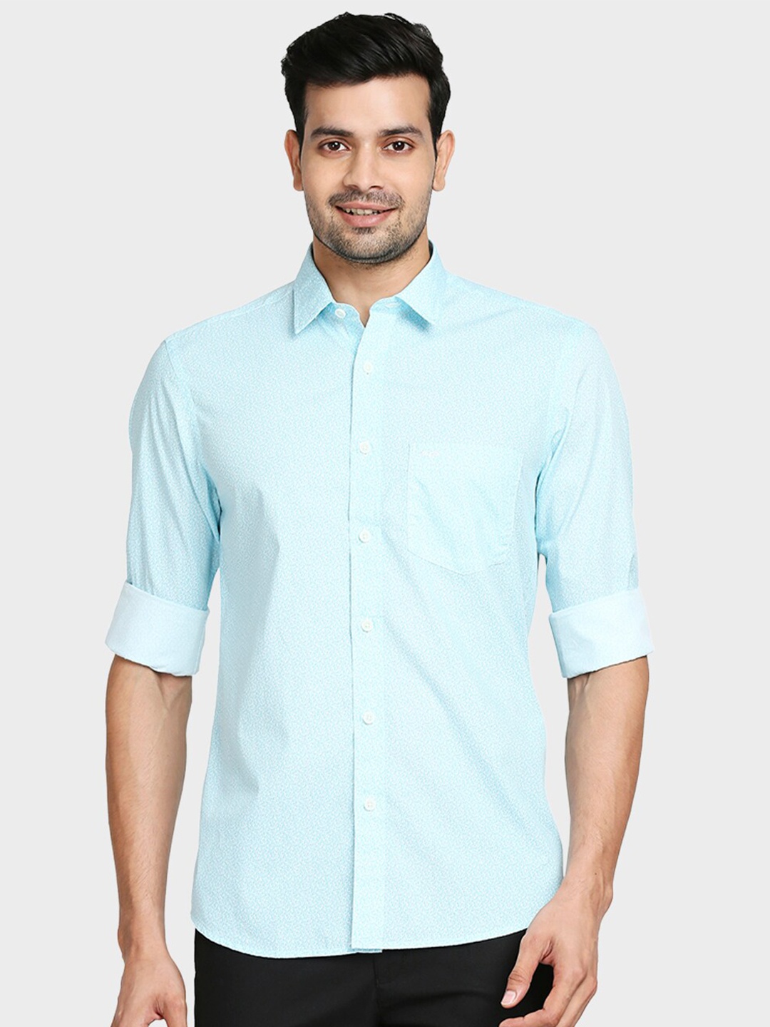

ColorPlus Men Blue Tailored Fit Printed Casual Shirt