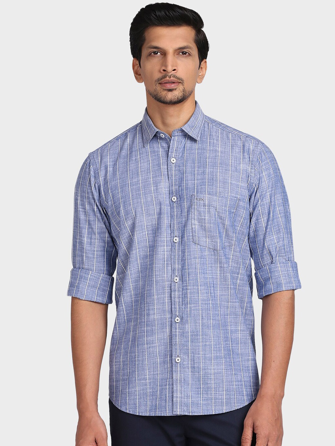 

ColorPlus Men Blue Tailored Fit Checked Casual Shirt