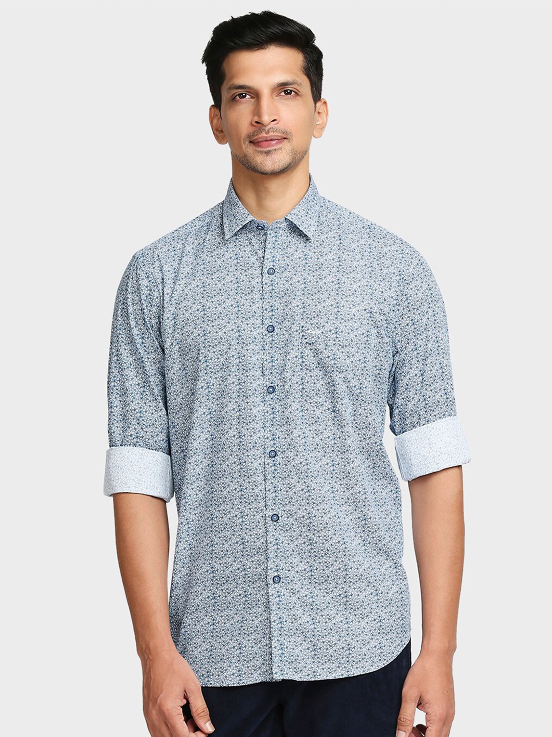 

ColorPlus Men Blue Tailored Fit Floral Printed Casual Shirt