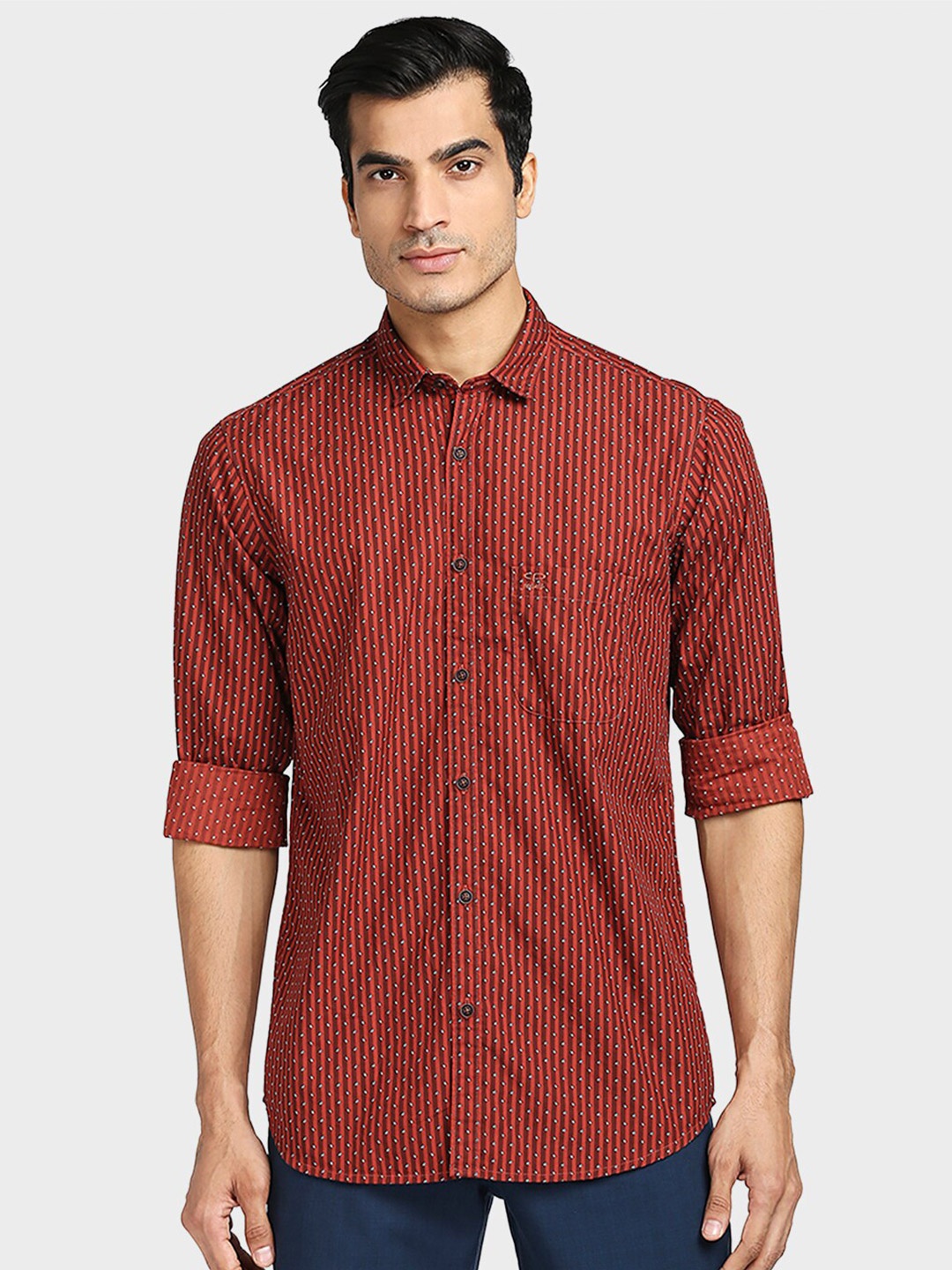 

ColorPlus Men Red Tailored Fit Striped Cotton Casual Shirt
