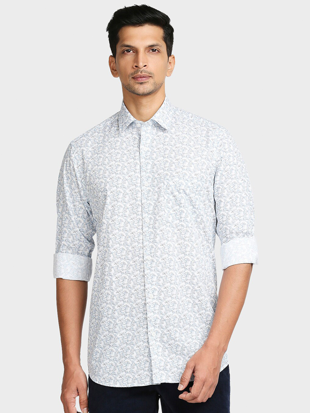 

ColorPlus Men Blue Tailored Fit Floral Printed Casual Shirt